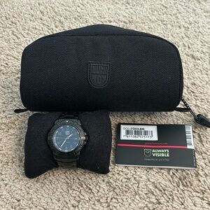 Luminox black women’s watch series 7250